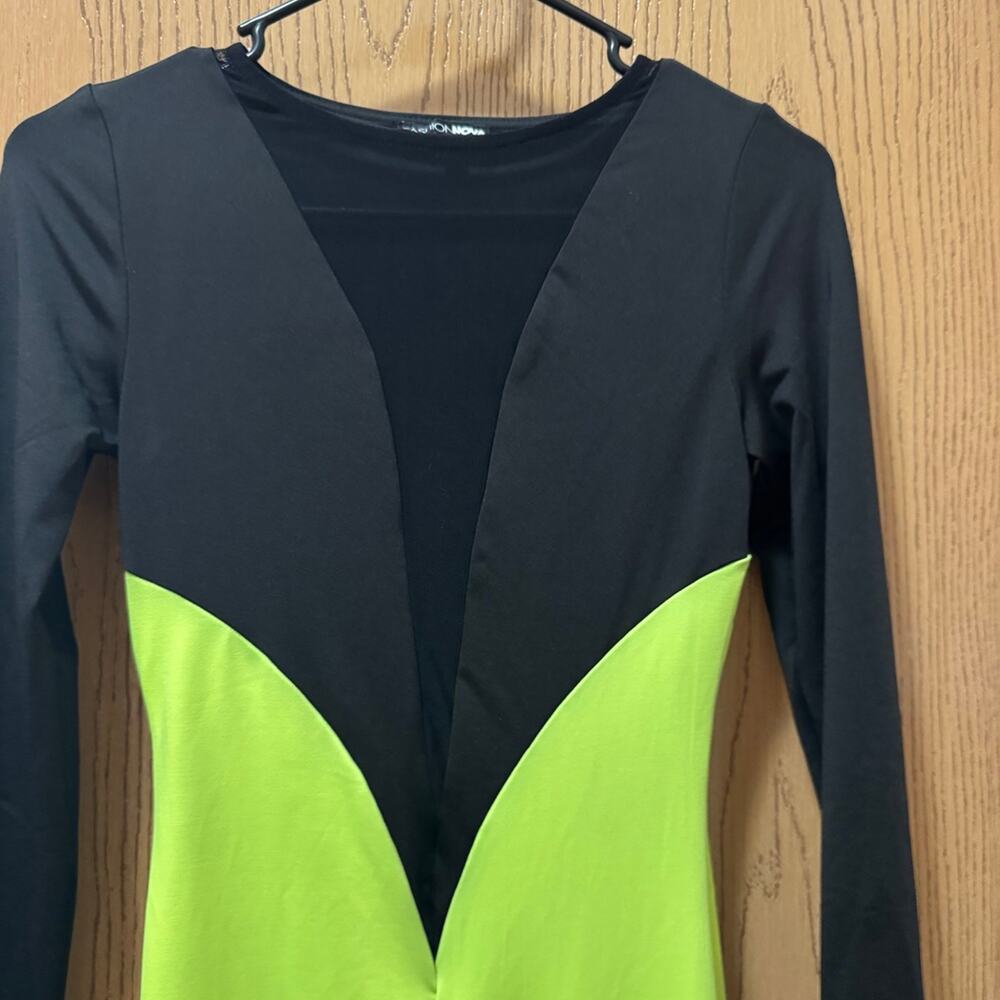 Fashion Nova Dress size XS ❤️ - Picture 4 of 8